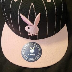 3 SnapBack hats